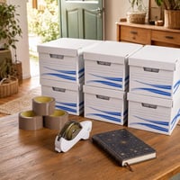 Sťahovací balík: odvíjač + 5x páska + 6x archivačný box + zápisník 1