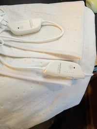 Husă de pat electrică Medisana HU 676 XXL 150x160 cm, 4 trepte de temperatură — cusătură desfăcută la banda elastică (stare: vezi poza 2) 4