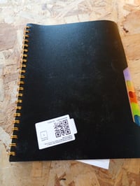 Špirálový projektový zápisník HAKACC A4, čierny, s 5 farebnými oddeľovačmi, 100 listov, 80 g/m² papier, s PVC obalom, pre študentov a kancelárske použitie 3