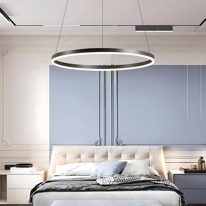 YYUTLUO Modern LED Gyűrű Csillár - 60 cm Fekete-Arany Fém-Akril Függőlámpa, 29W, 2500 Lumen, 2.4G Távirányítós Fényerőszabályzás, Nappali, H