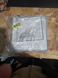 Farfurii Pătrate din Plastic Alb MATANA cu Margine Argintie, 2 Mărimi (39 buc) - Farfurii de Petrecere pentru Nunți, Zile de Naștere, Sărbători 4