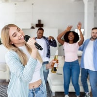 TONOR vezeték nélküli kézi dinamikus mikrofon vevővel 60 m hatótáv erősítő PA karaoke esküvő konferencia fekete TW310 8