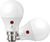 SINCELIGHT LED izzó dupla alkonyérzékelővel, kültéri lámpákhoz, B22, 4000K, 2db 1