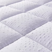 Bedecor Ultra Puha Matracvédő Csúszásmentes 3D Masszázs Buborék Fedéllel - 150 x 200 cm 2