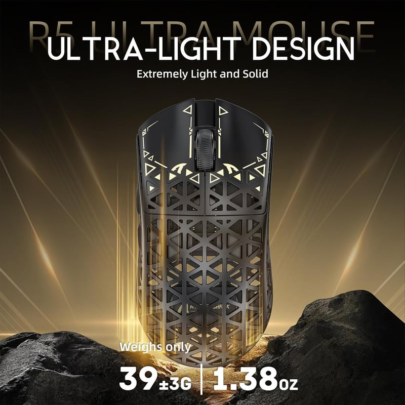 ATTACK SHARK R5 Ultra Szénszálas Gamer Egér, 39g Szuperkönnyű, 8000Hz Vezeték Nélküli, 42000 DPI, PAW3950MAX Szenzor, Bluetooth/2.4G/Vezeték