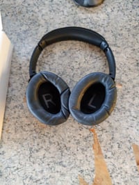 Bose QuietComfort SC Bluetooth zajszűrős fejhallgató mikrofonnal, Over-Ear, 24 órás akkumulátor, Soft Case melléklettel, fekete - használt 2