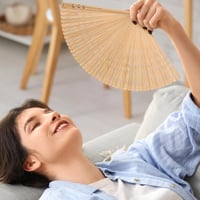VOSAREA Bamboo Kézi Legyező - Vintage Japán-Kínai Stílusú Bambusz Legyező Esküvőre, Táncra, Partikra, Bojtos Díszítéssel, 18 cm 6
