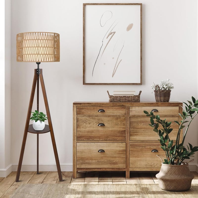 Rayofly Fa Állólámpa Polccal - Rattan és Len Lámpaernyős Tripod Boho Lámpa Nappali, Hálószoba és Iroda Számára - Lábkapcsolóval, Vintage Diz