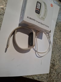 Inteligentný náramok Xiaomi Smart Band 9 Active, 1,47" — chybný, na náhradné diely: Nenabíja sa a na nič nereaguje (stav: pozri 2. obrázok) 4