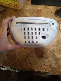 Aparat radio portabil cu CD TechniSat Viola CD-1 — defect, pentru piese: nu funcționează nici la rețea, nici pe baterii (stare: vezi a 2-a imagine) 4