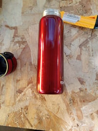 Ion8 Ľahká oceľová fľaša 600 ml, červená, nepriepustná s výklopným uzáverom, otváranie jednou rukou — používaná (stav: pozri 2. obrázok) 3