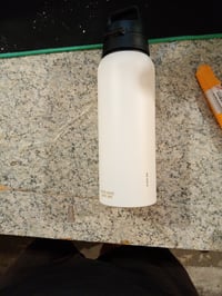 SIGG WMB Pathfinder DFB alumínium kulacs szénsavas italokhoz, fehér, 1 L - Felújított: apróbb horpadások (állapot: lásd a 2. képet) 3