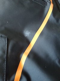 Otaro PRO tenisz hátizsák 42 literes, cipő- és laptoptartóval, fekete-narancssárga — kopás a táska elején (állapot: lásd a 2. képet) 3