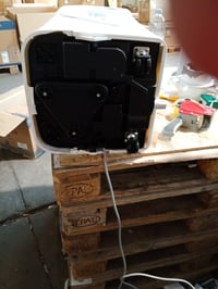 Mobilná klimatizácia Comfee MPPH-09CRN7 9000 BTU 2,6 kW 3 v 1 — 2 vodiace lamely sú vypadnuté zo svojho miesta (stav: pozri 2. obrázok) 5