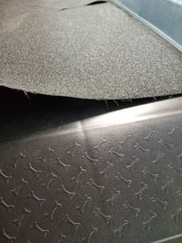 Skladacia rampa pre psov lionto do auta 156x40 cm, nosnosť 90 kg, čierna – použitá, natrhnutý protišmykový povrch (stav: pozri 2. obrázok) 3