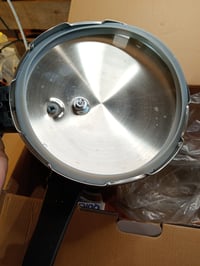 Monix Quick rozsdamentes acél kuktafazék 7 literes, 22 cm, dupla nyomásszint, háromszoros biztonsági rendszer, minden tűzhelytípushoz 4