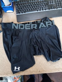 Under Armour HeatGear Compression muške kompresijske tajice, crno-bijele, veličina L, duge sportske hlače, rabljeno 2