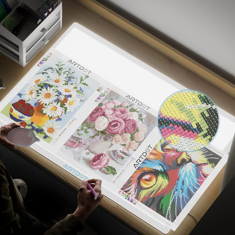 ARTDOT A1 Világító Tábla 5D Gyémántfestéshez - Állítható Fényerősségű LED Panel Gyémánt Mozaik Készítéshez (90x60cm) - 04-A1