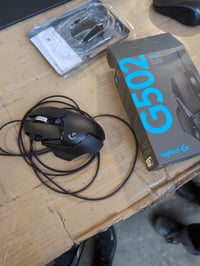 Mouse de gaming Logitech G502 HERO, 25.600 DPI, negru — defect, funcționează parțial: butoanele stânga și dreapta ale mouse-ului nu funcționează (stare: vezi imaginea 2) 2