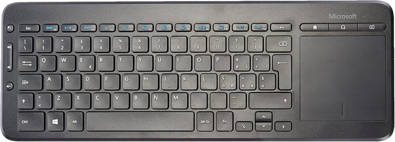 Microsoft All-in-One Media Keyboard - Vezeték nélküli multimédiás billentyűzet beépített touchpaddel, QWERTY kiosztás, fekete