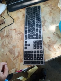 Tastatură și mouse Bluetooth OMOTON KB515 pentru Mac, QWERTZ wireless — nu include stick (stare: vezi a 2-a poză) 2