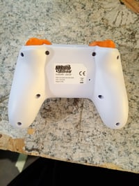 Controller cu fir Konix Naruto Shippuden Kakashi pentru Nintendo Switch și PC — defect, pentru piese: nu pornește (stare: vezi imaginea nr. 2) 3