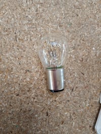 OSRAM ORIGINAL LINE P21/5W 12V jelzőizzó 12V 21/5W BAY15d foglalattal személyautóhoz 1 db (hiányos készlet) 4
