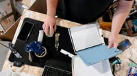 IVEOPPE Háttérvilágítású Billentyűzetes Tok iPad Pro 13" M5 2025 / M4 2024 készülékhez - Kék 8