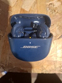 Bose QuietComfort Ultra Earbuds Bluetooth slušalice s poništavanjem buke i prostornim zvukom, Moonstone plava — masni jastučići (stanje: vidi 2. sliku) 3