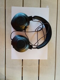 Herné káblové slúchadlá JBL Quantum 100M2 s odnímateľným mikrofónom, 3,5 mm jack konektor, multiplatformové, čierne 2