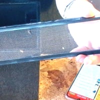 Fântână solară de grădină Teamson Home Athena cu LED — defectă, funcționează parțial: bazin de colectare a apei crăpat, plasă ruptă (stare: vezi a 2-a fotografie) 4