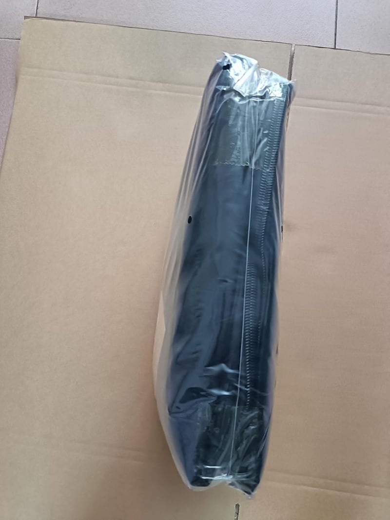 Samsonite XXL Öltönytáska Laptoptartóval - Fekete, 3 Öltönyhöz, 40"