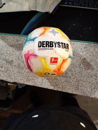 Derbystar Bundesliga Brillant Replica v22 Focilabda - 4-es méret, Szivárvány színű, Használt 2