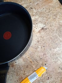 Tefal Easy Cook & Clean tava 28 cm, neprianjajući sloj, Thermo-Signal, stakleni poklopac — ogrebotine na rubu i sa strane (stanje: vidi 2. sliku) 3