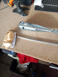 Schneider 888-00 zemná kotva pre záhradný slnečník, oceľová, 50 cm, strieborná, 1,4 kg, používaný stav 3
