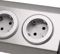Vorex Rozsdamentes Acél Sarok Konnektor - 4 Schuko Aljzat USB-vel, Ezüst, Öntapadós, 45°-os Szerelés, Konyhai-Irodai Munkalaphoz, 3600W, 230 3