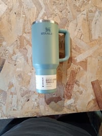 Termoska STANLEY 1913 Quencher H2.0 FlowState s uchom, 1,2 l, farba Shale, nehrdzavejúca oceľ, dvojstenná izolácia 2