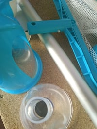 Intex Deluxe Pool Maintenance Kit 28003 5 részes medence tisztító készlet kiegészítő — karcos és kopott felület (állapot: lásd a 2. képet) 4