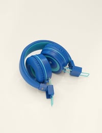 iClever Gyerek Bluetooth Fejhallgató Mikrofonnal, Hangerőszabályzós, Összecsukható 8