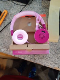 Detské káblové slúchadlá JBL Junior 320 s mikrofónom, ružové – chýbajúci náušník (použité, výstavný kus) (stav: viď 2. obrázok) 3