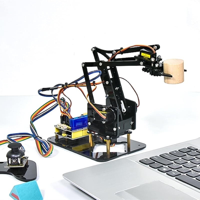KEYESTUDIO 4DOF Robot Autó Kit Arduino Szenzorral Okostelefon Vezérléssel
