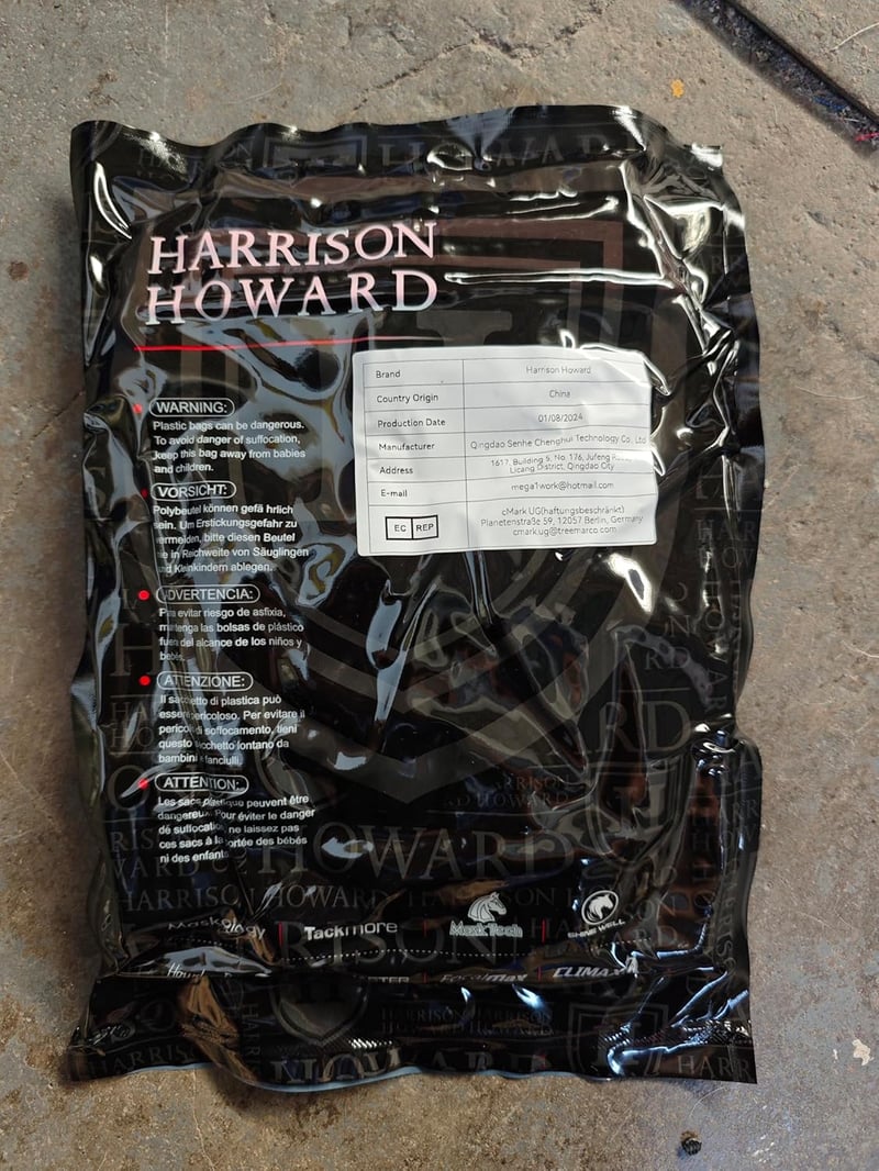 Harrison Howard Prémium UV-álló Lólégy Maszk Mikroszálas Anyagból