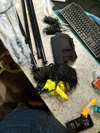 Set de fileu pentru badminton BAGAIL 6,1 x 1,55 m – Dimensiune competițională, plasă din PE, 3 — fără mingi de badminton, cu husa pentru rachetă deteriorată (stare: vezi a 2-a imagine) 2