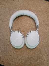 Bose QuietComfort Ultra zajszűrős Bluetooth fejhallgató mikrofonnal — hibás, alkatrésznek: bal hangszóró zúgása (állapot: lásd a 2. képet) 3