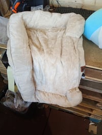 Pat ortopedic pentru câini EHEYCIGA, 89x56 cm, bej, cu spumă cu memorie, canapea cu margini înalte pentru câini de talie mică și medie, cu bază impermeabilă și antiderapantă 3