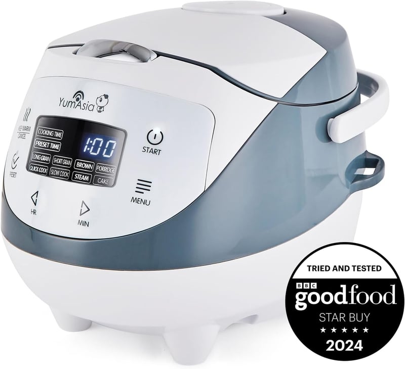 Yum Asia Panda Mini rizsfőző 0,6L kerámia edénnyel, Micom Fuzzy Logic technológiával, 8 főzési funkcióval, LED kijelzővel, 350W, fehér-szürk