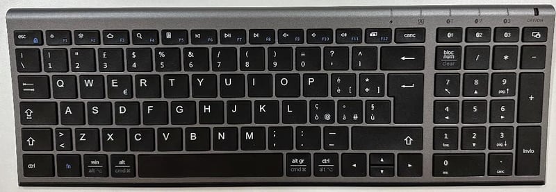 iClever BK10 Wireless Billentyűzet - Ergonomikus Kialakítás - Space grey