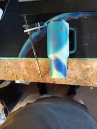 Termoska Stanley Quencher H2.0 FlowState 1,2 l – farba Coastal Teal Motion, s rukoväťou a — používaná (stav: pozri 2. obrázok) 2