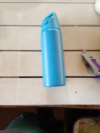 Nerezová fľaša na nápoje SIGG Shield ONE Blue Puya, vhodná na sýtené nápoje, nepriepustná, bez BPA, modrá, 0,75 l 2
