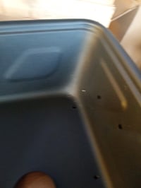Grătar pe gaz Clatronic GG 3590 cu 2 zone de gătire, individual — rafturi laterale deteriorate, capac zgâriat (stare: vezi poza 2) 3